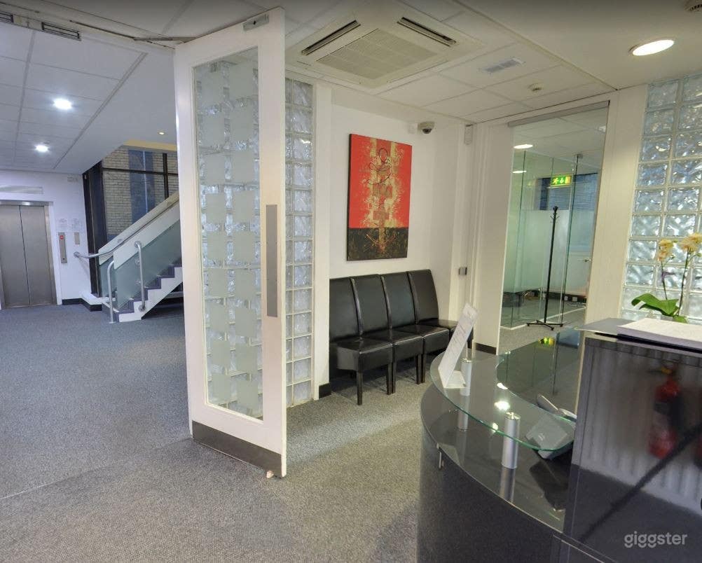 Meeting Room in Victoria Photo 4