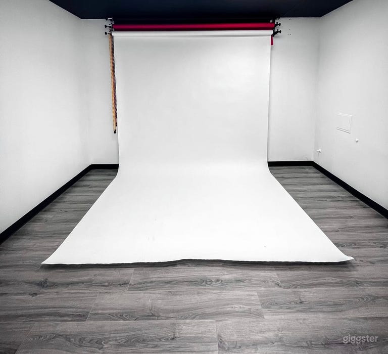  Affordable Modern Photography Studio 