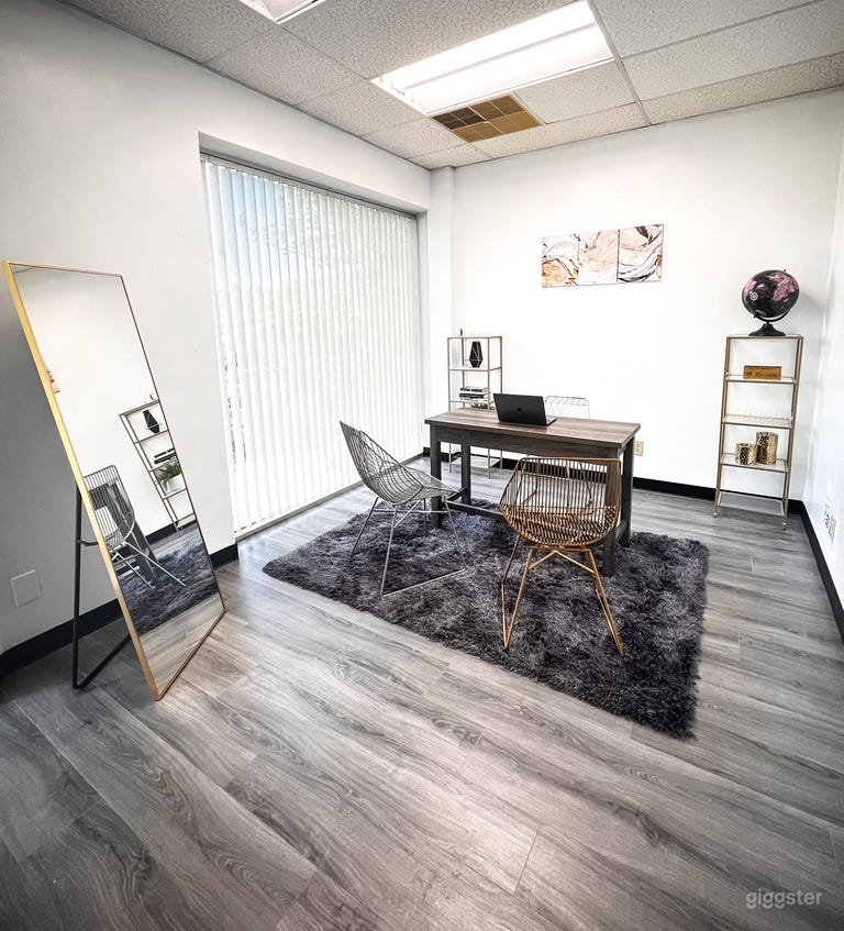  Affordable Modern Photography Studio 