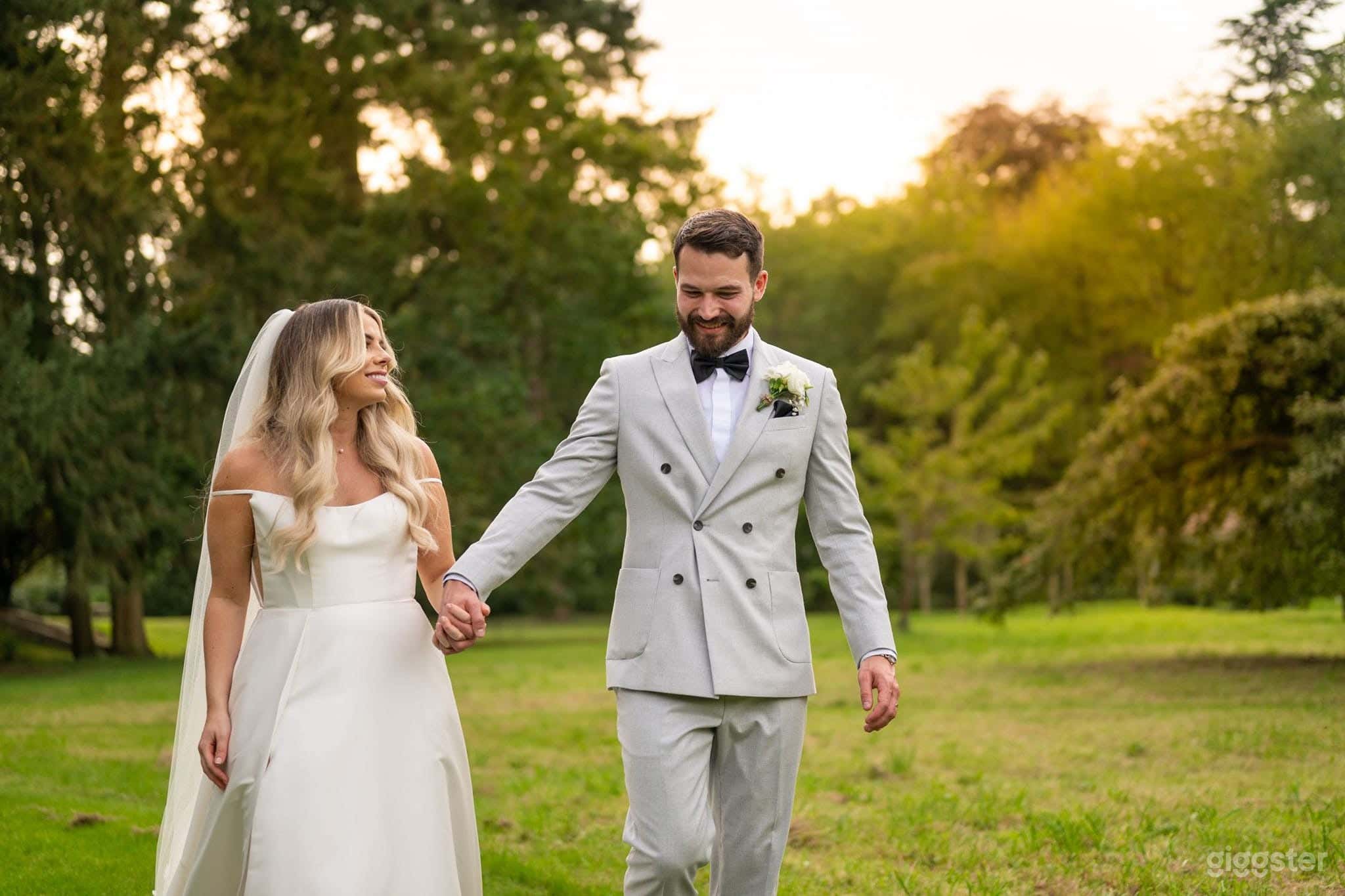 Cozy and Spacious Outdoor Garden Photo 1