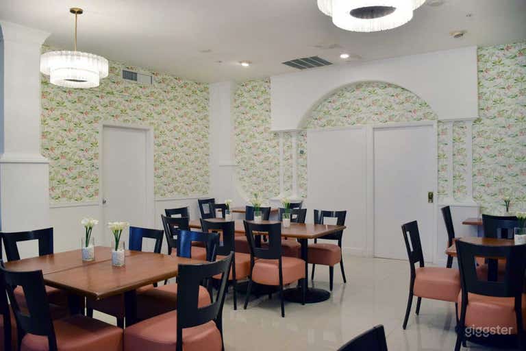  Pleasant and Relaxing Restaurant Event Space 