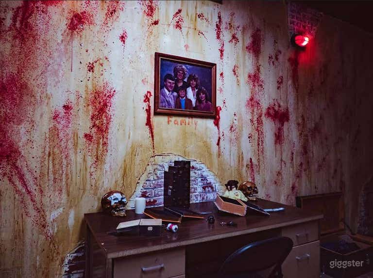  Fully Immersive | DB Cooper | Escape Room  