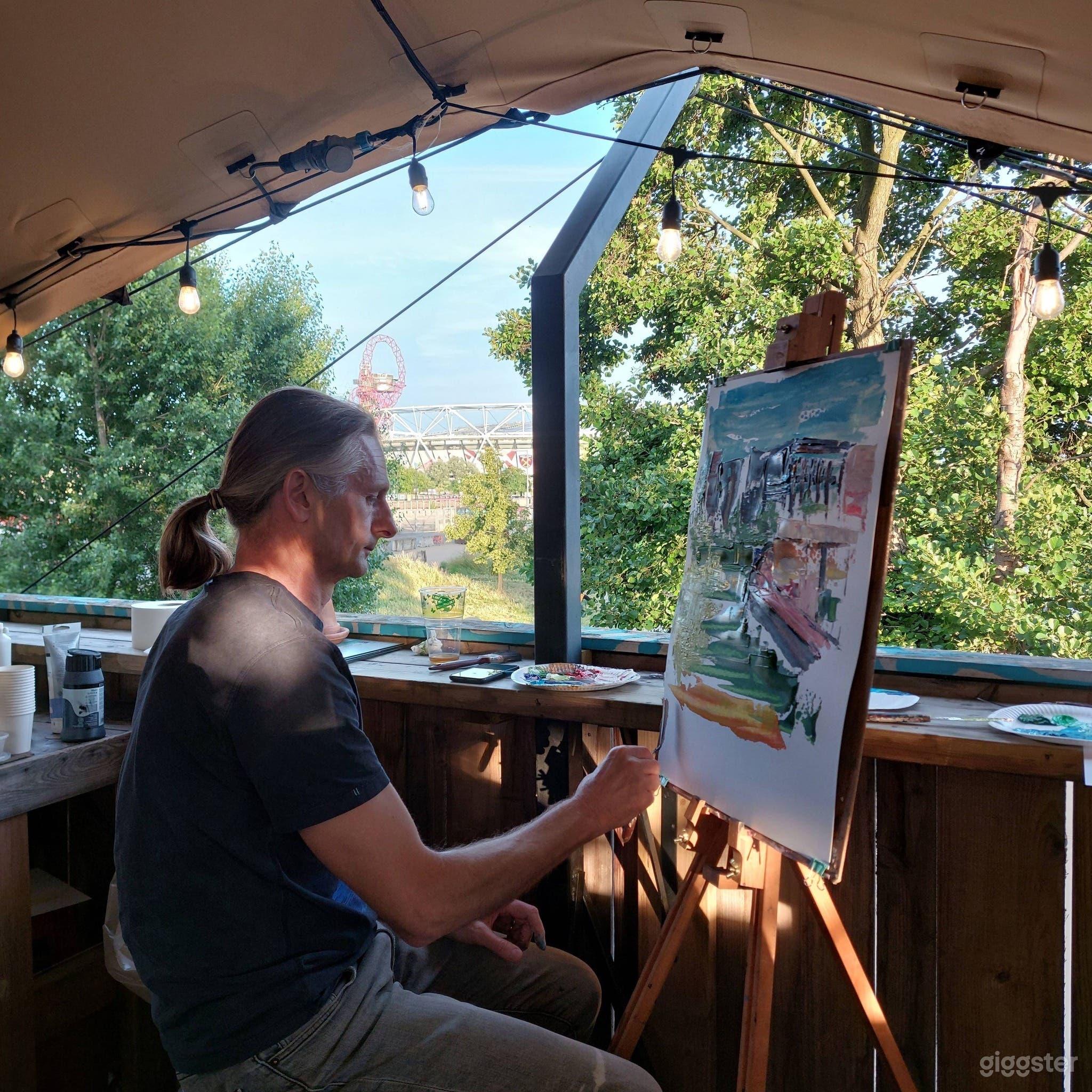 Riverside Rooftop with Amazing Views Photo 3