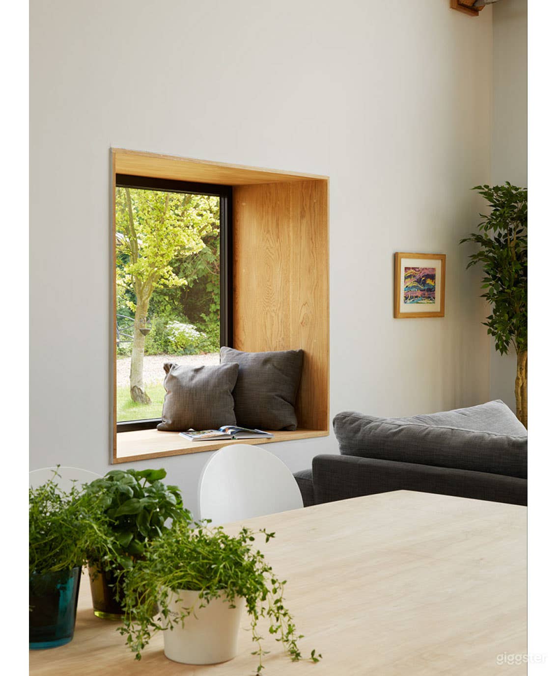 Exciting large family home - Period / Modern Photo 4