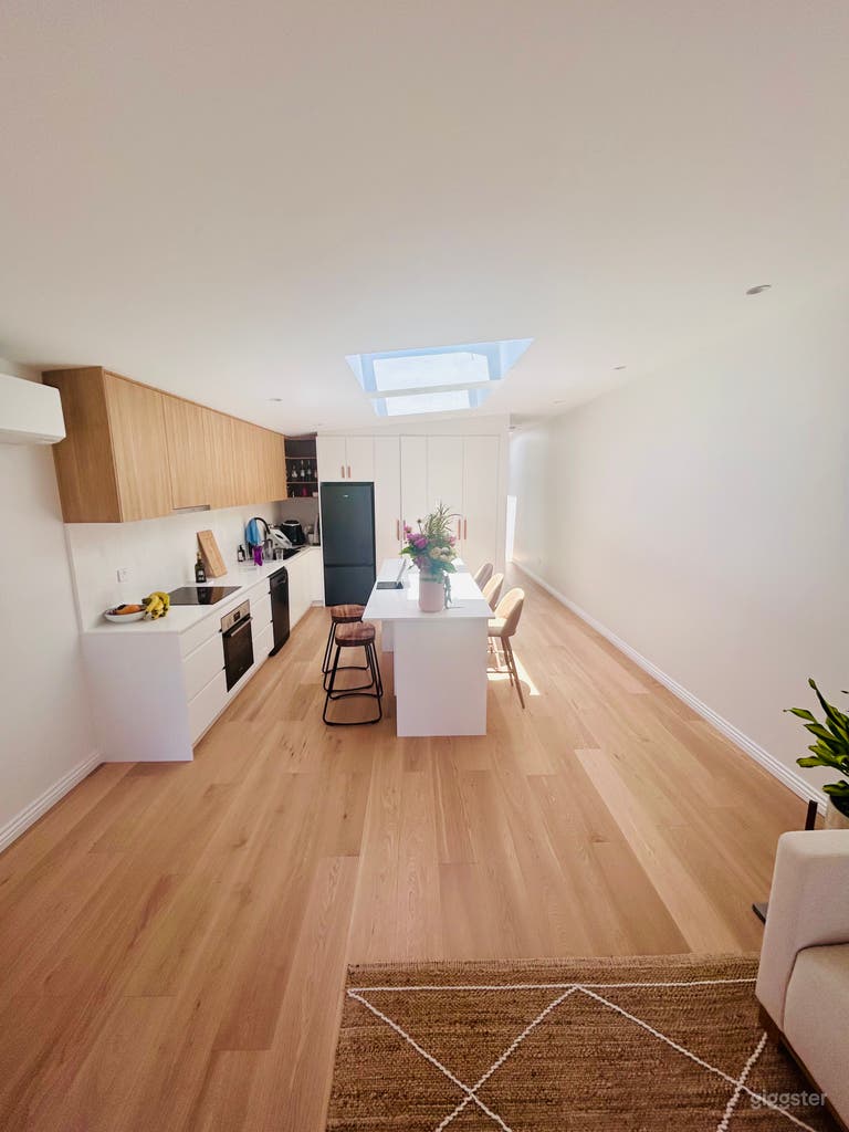  Open Plan Fully Renovated Architect Designed Surry Hills 