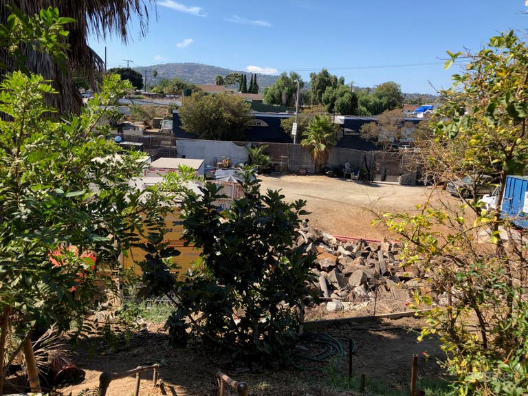  A Very Unique Large Industrial Yard and Warehouse 