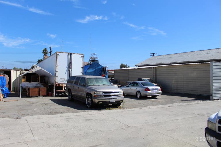  A Very Unique Large Industrial Yard and Warehouse 