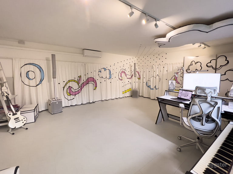  2D Doodle Inspired Creative Content Creation Suite 