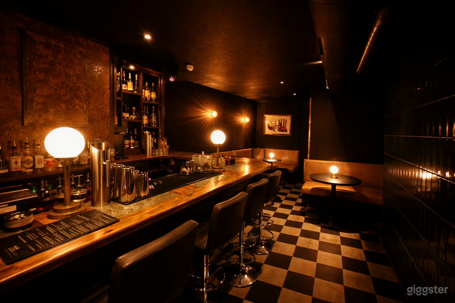 Hidden Speakeasy Cocktail Bar & Lounge Photo 1