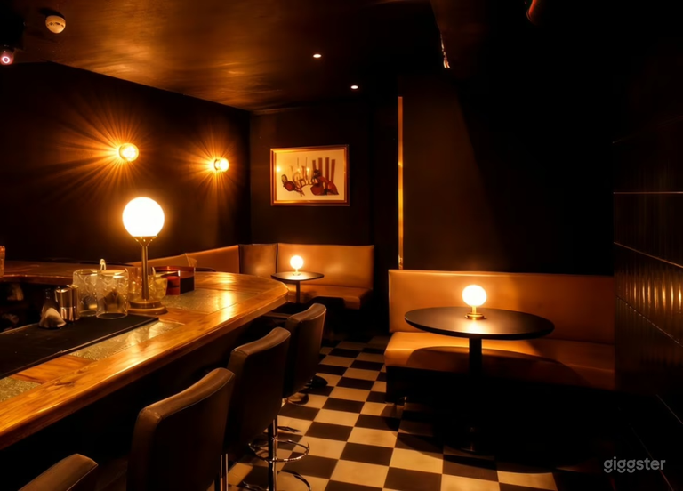  Hidden Speakeasy Cocktail Bar & Lounge 
