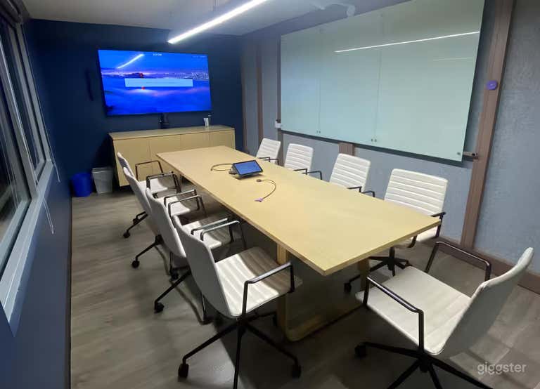  Rooftop Meeting Room in San Mateo 