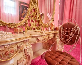  The Pink Play House 