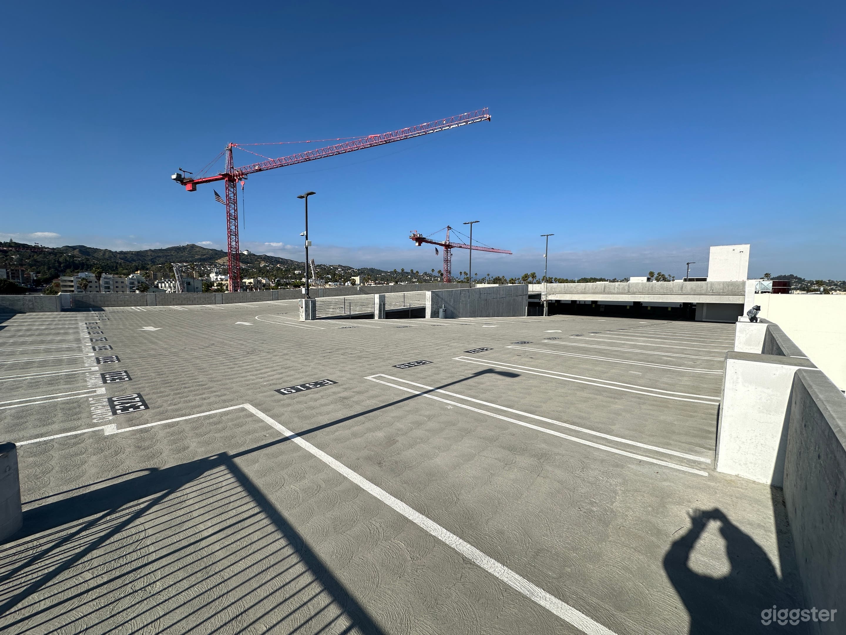 Six Story Parking Structure w/ Panoramic Views Photo 3