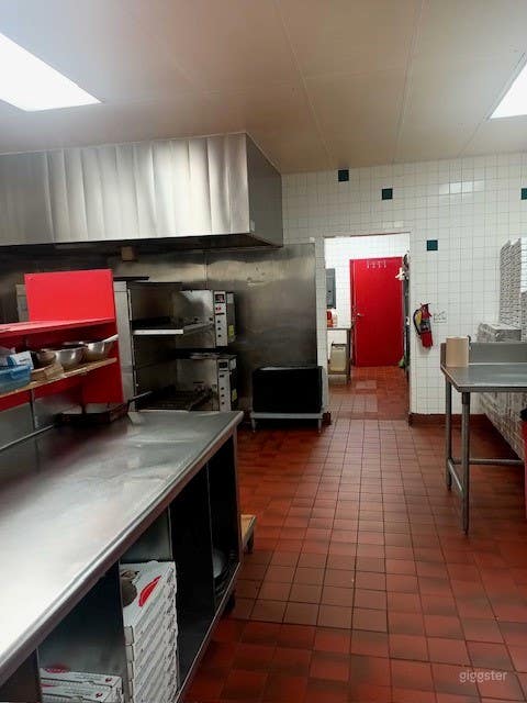 Perfect for Filming Pizza Restaurant in Pomona Photo 3