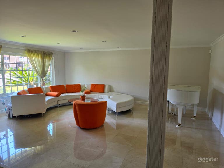  Casa de un millón de dólares con piano de cola 