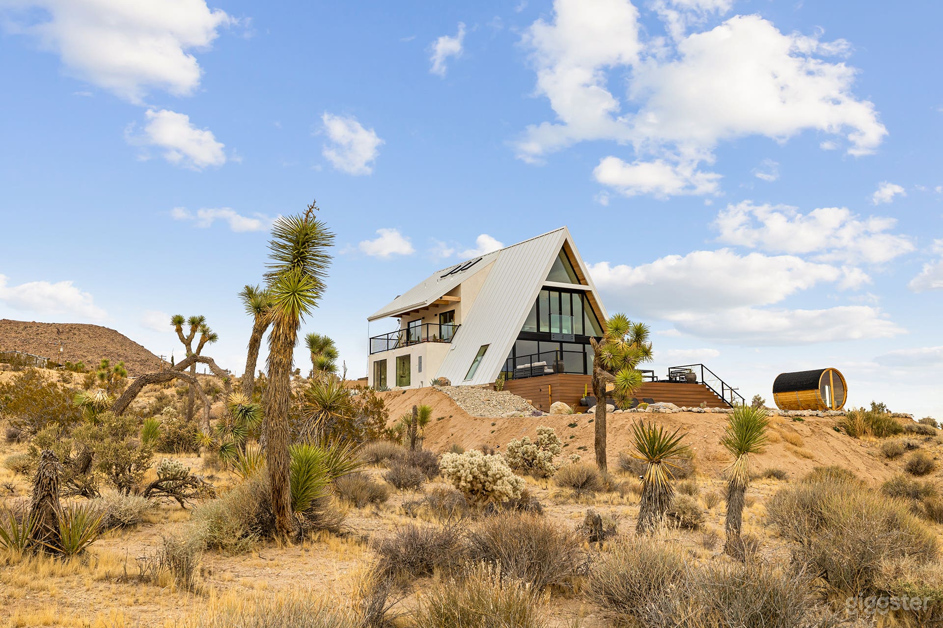 Modern Luxury A-Frame with Pool, Sauna &amp; Spa Photo 2