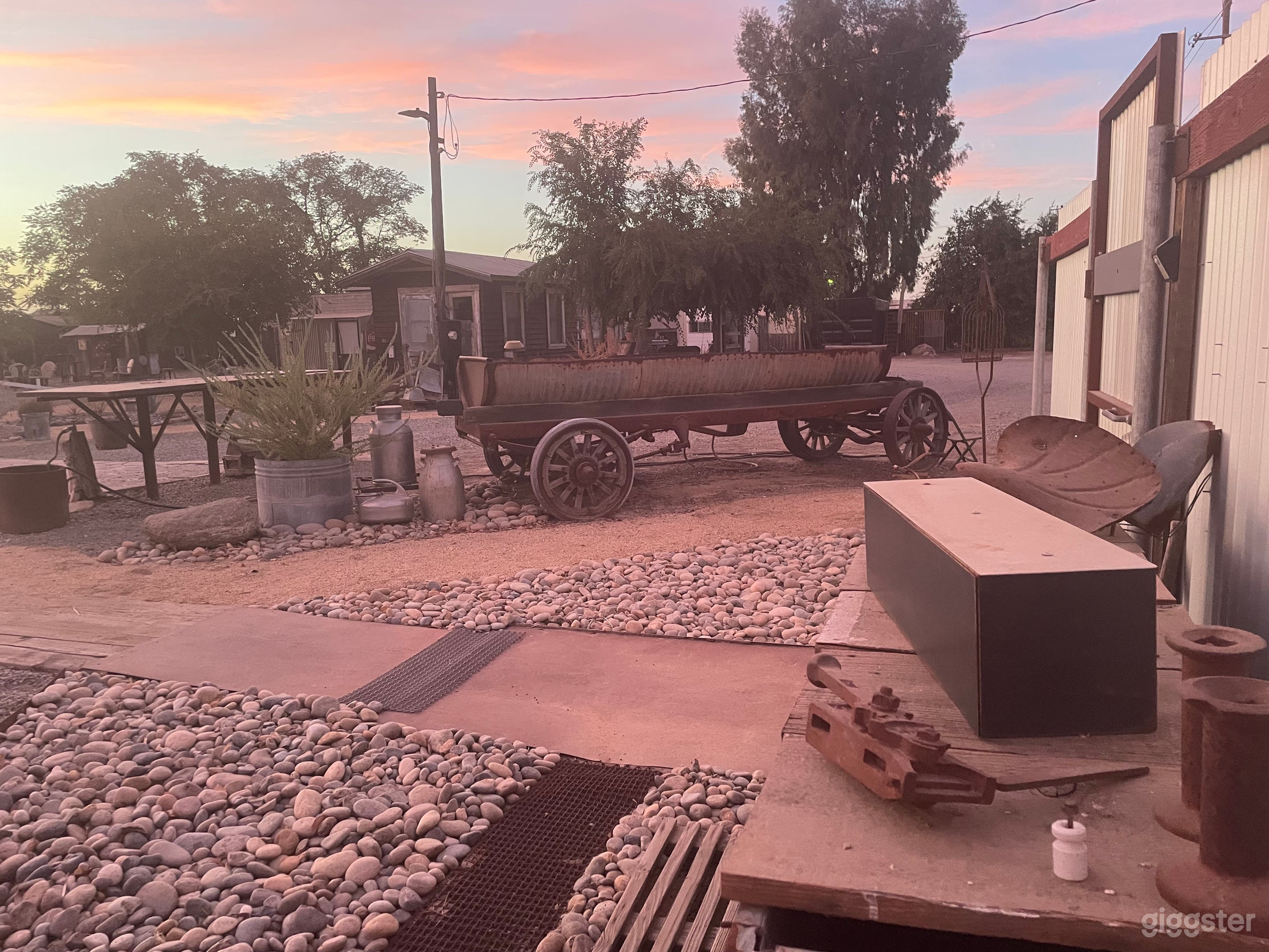One Acre Eclectic Central Valley Property Photo 4