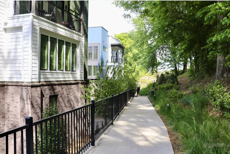  Path to Beltline trail 