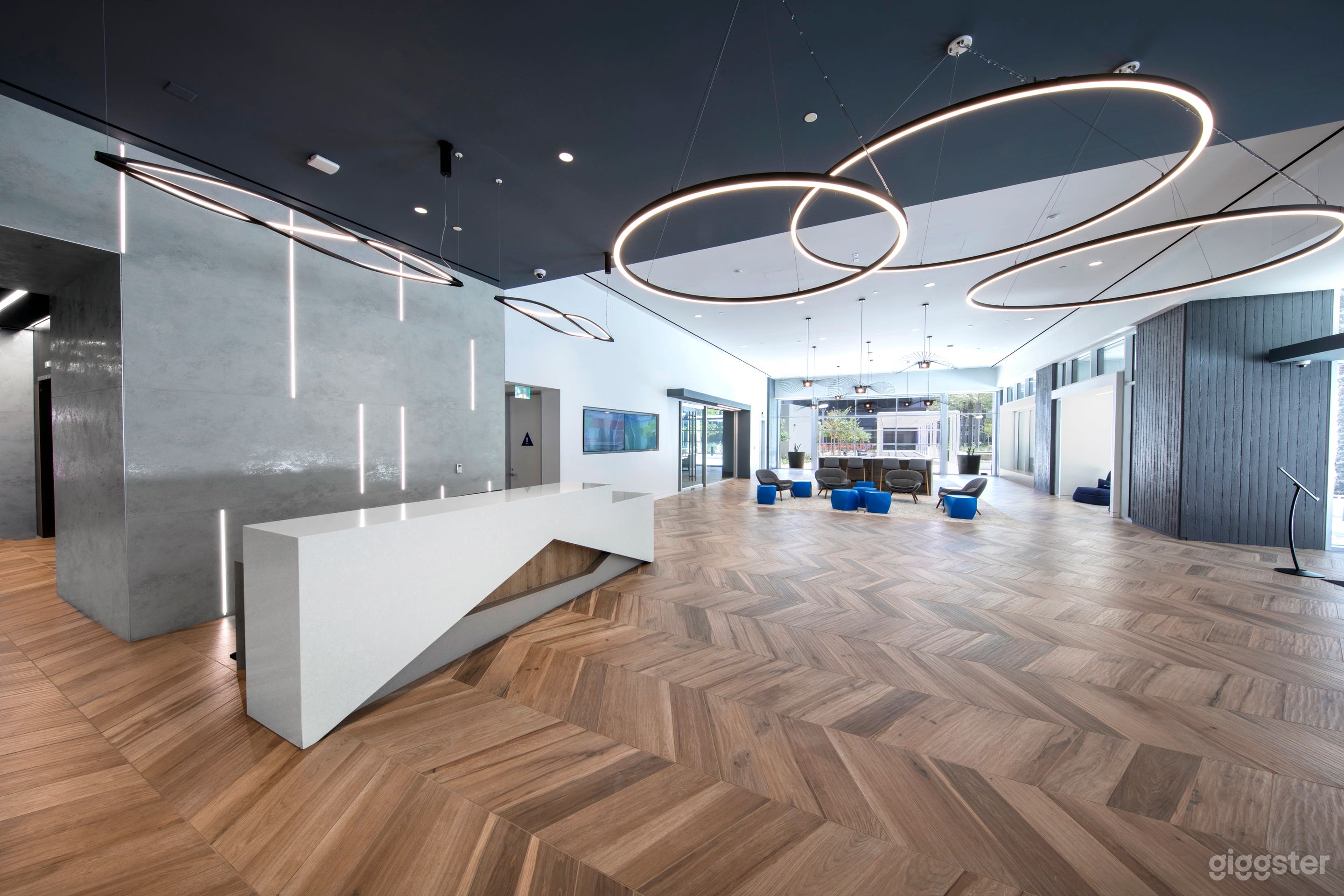 The Flyte Lobby Photo 3