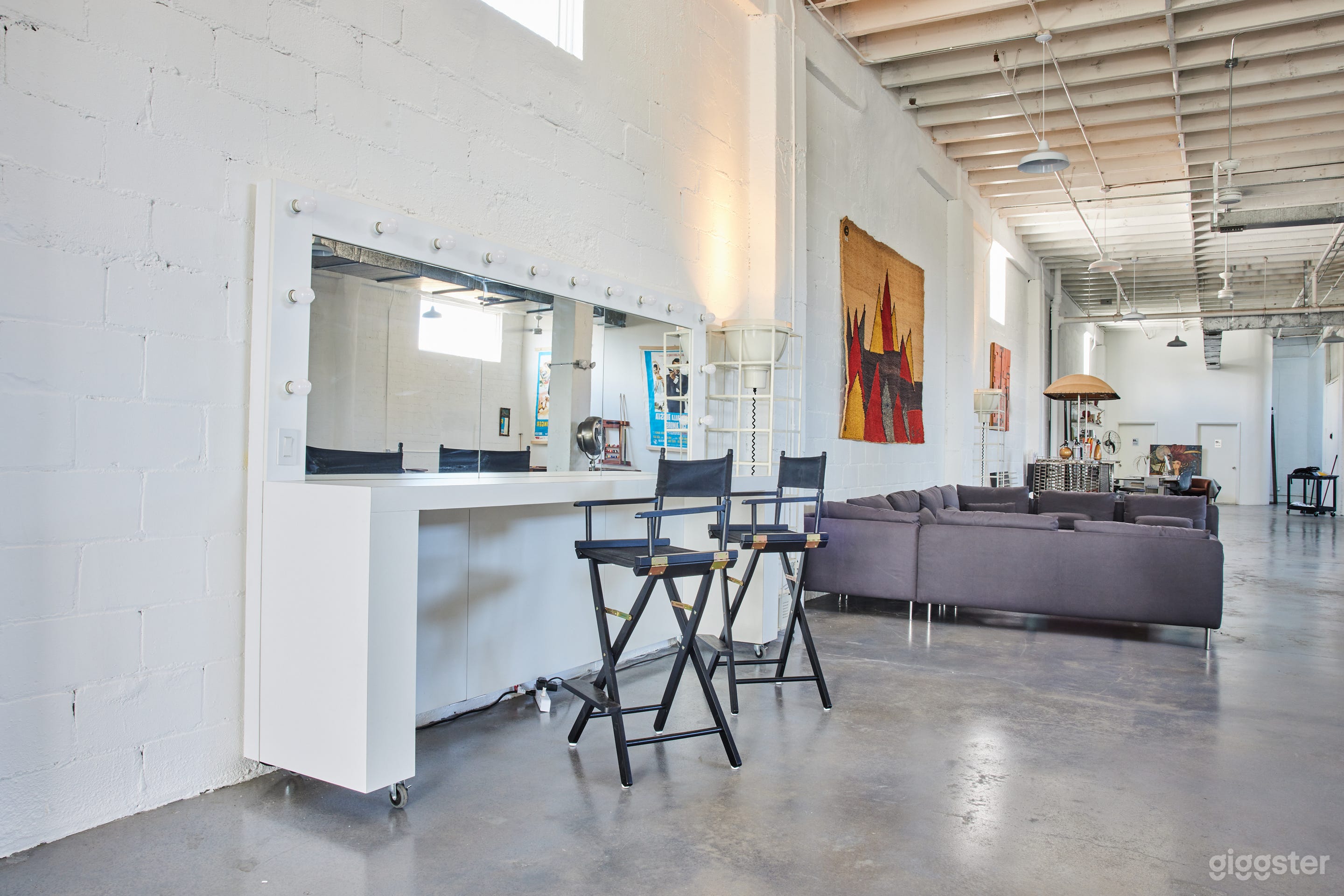 Industrial Loft Studio  Photo 3