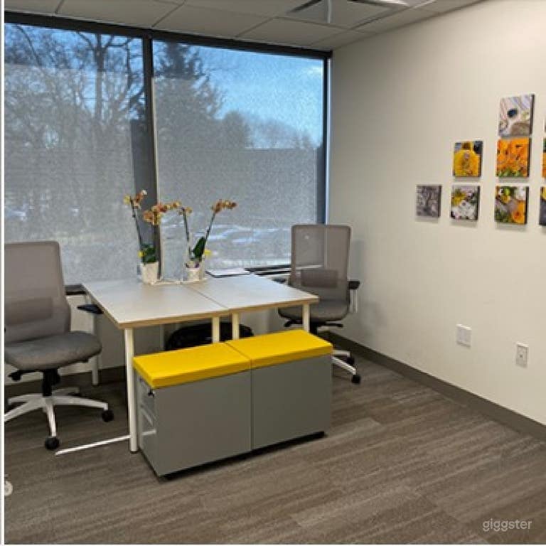  Collaborative  Small Office Space  