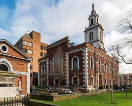  Historic Oak Panelled Hall in London  