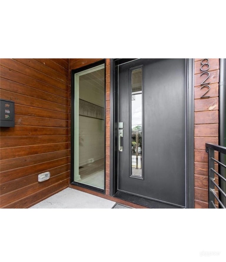  4/3 Bedroom Luxury Home at Piedmont Park 