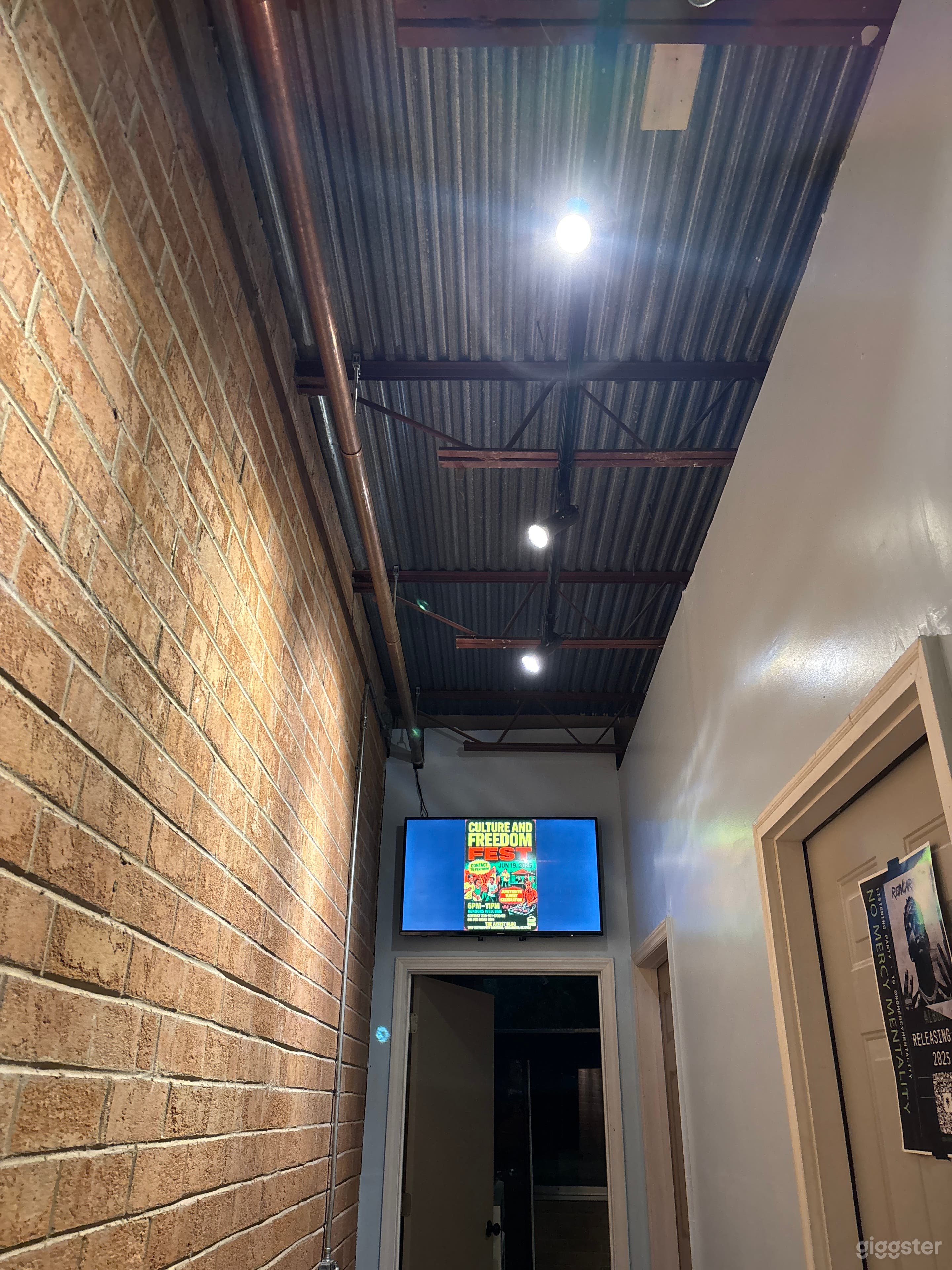 The "B" Room Photo 4