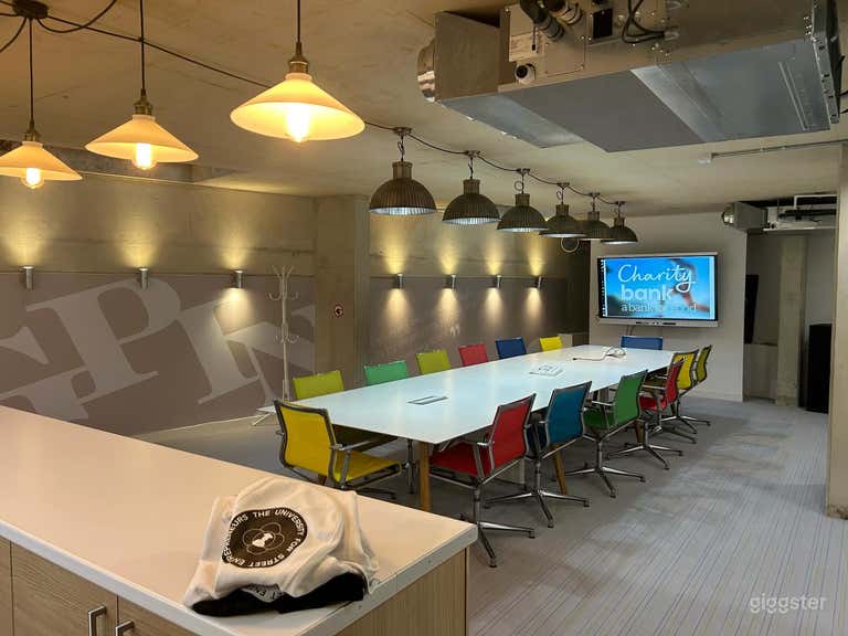  Event Space & Co-Working Space | Podcast Studio 