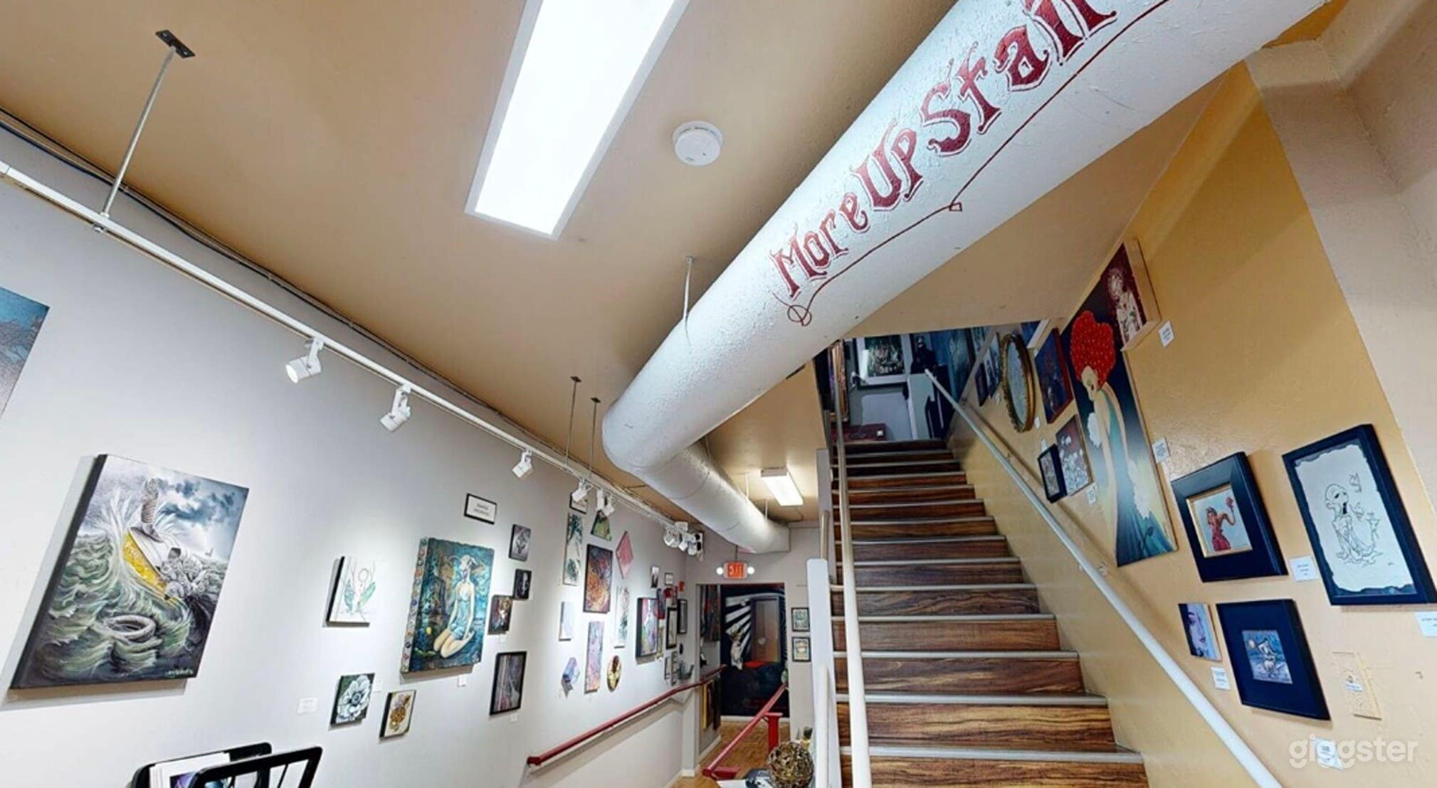 Large art gallery, studio complex, and bar Photo 4