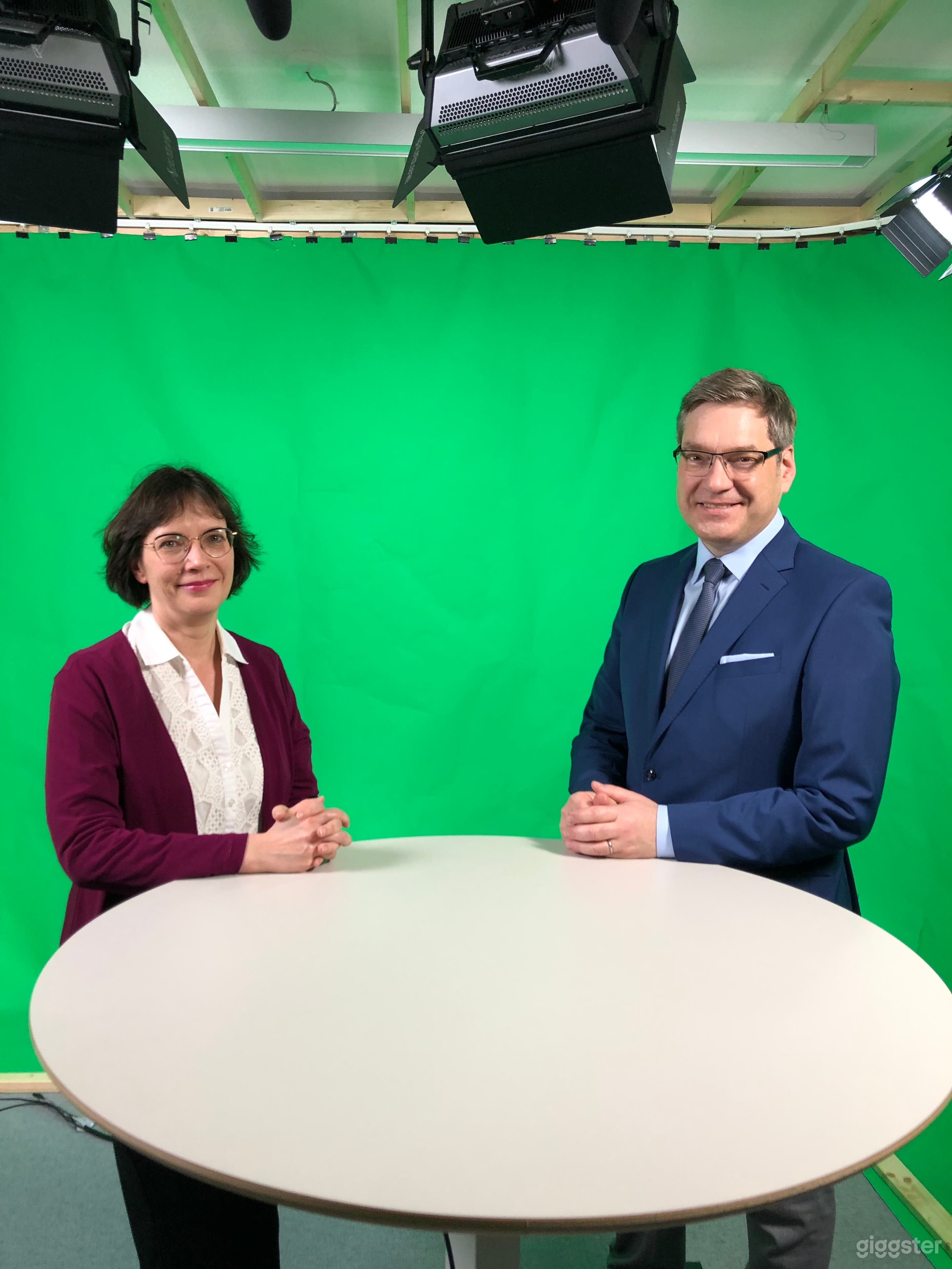 Videostudio + Technische Begleitung Foto 3