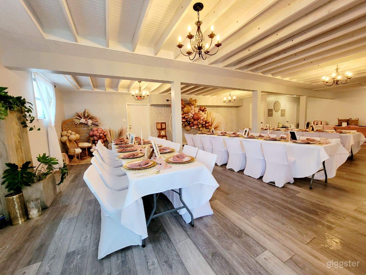 Unique Farm House Event Venue Photo 1