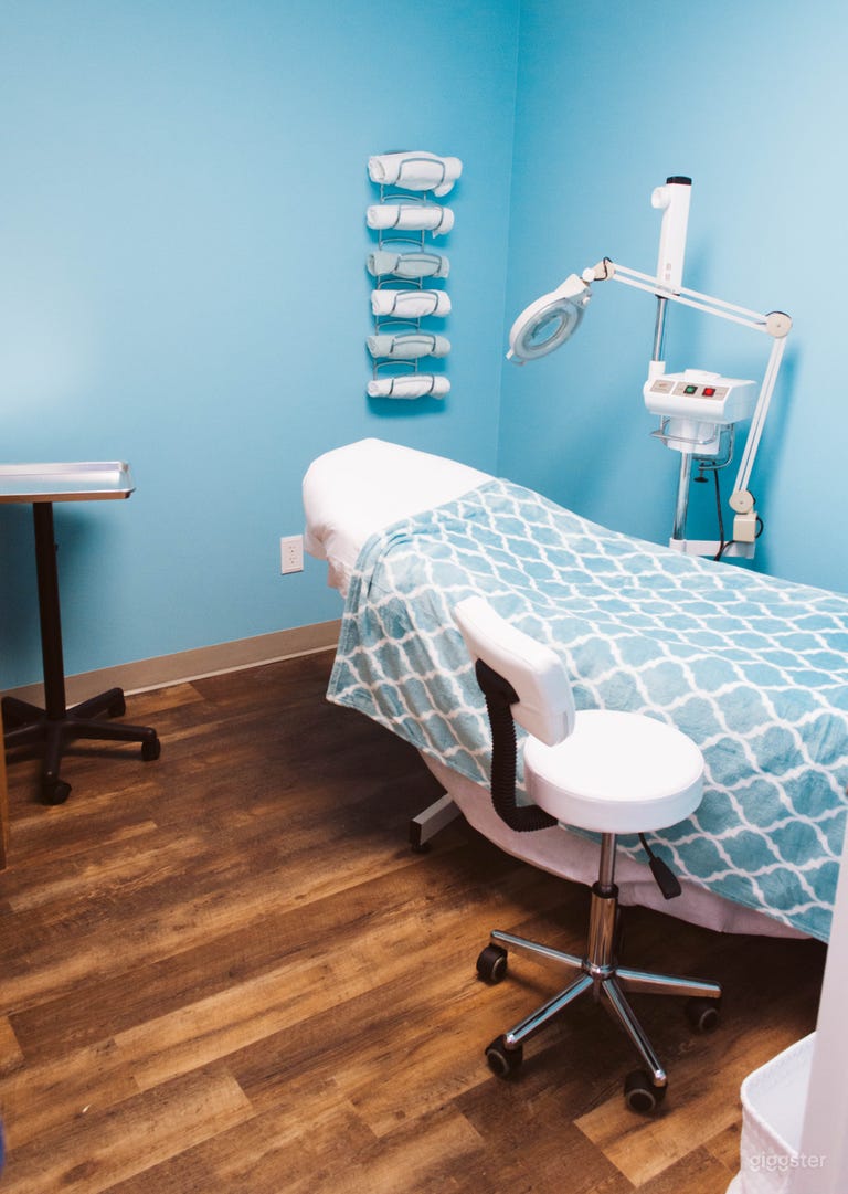  Private Suites and More for Rent 