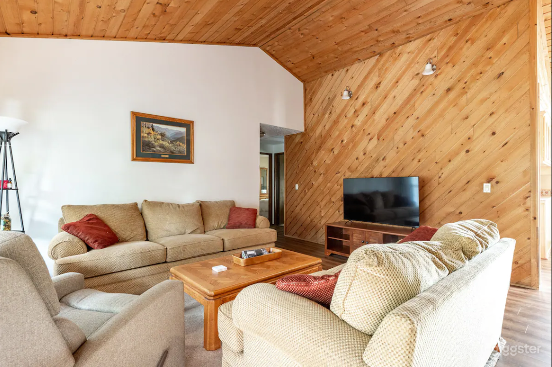 Hillsboro Hideaway Photo 2