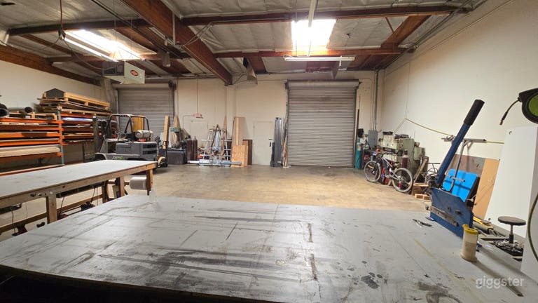  3400sf Industrial Warehouse with Offices and Onsite Parking 