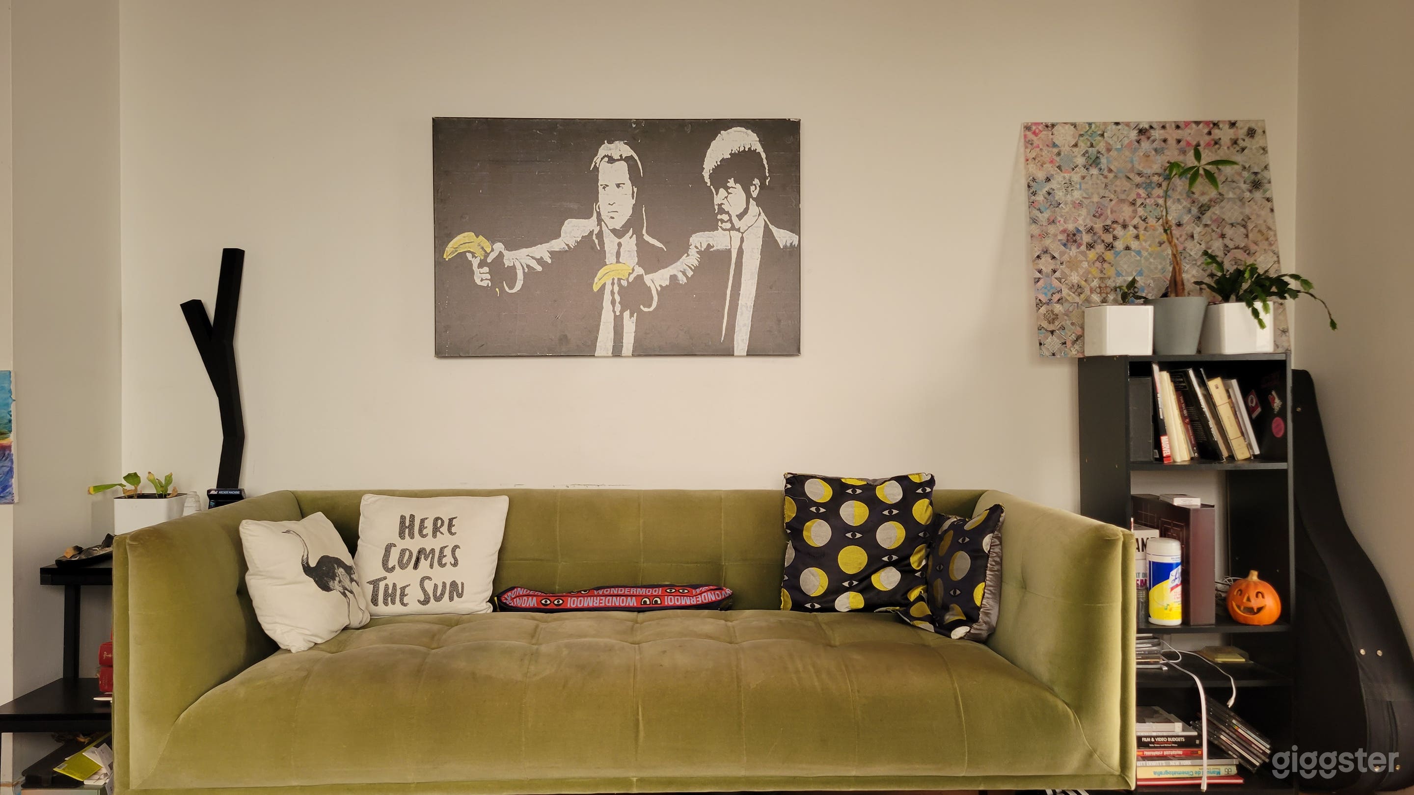 Unique &amp; Artsy Apartment with a VIEW in Manhattan! Photo 4