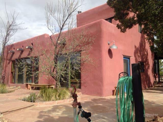 Historic Old fashion House in Santa Fe Photo 1