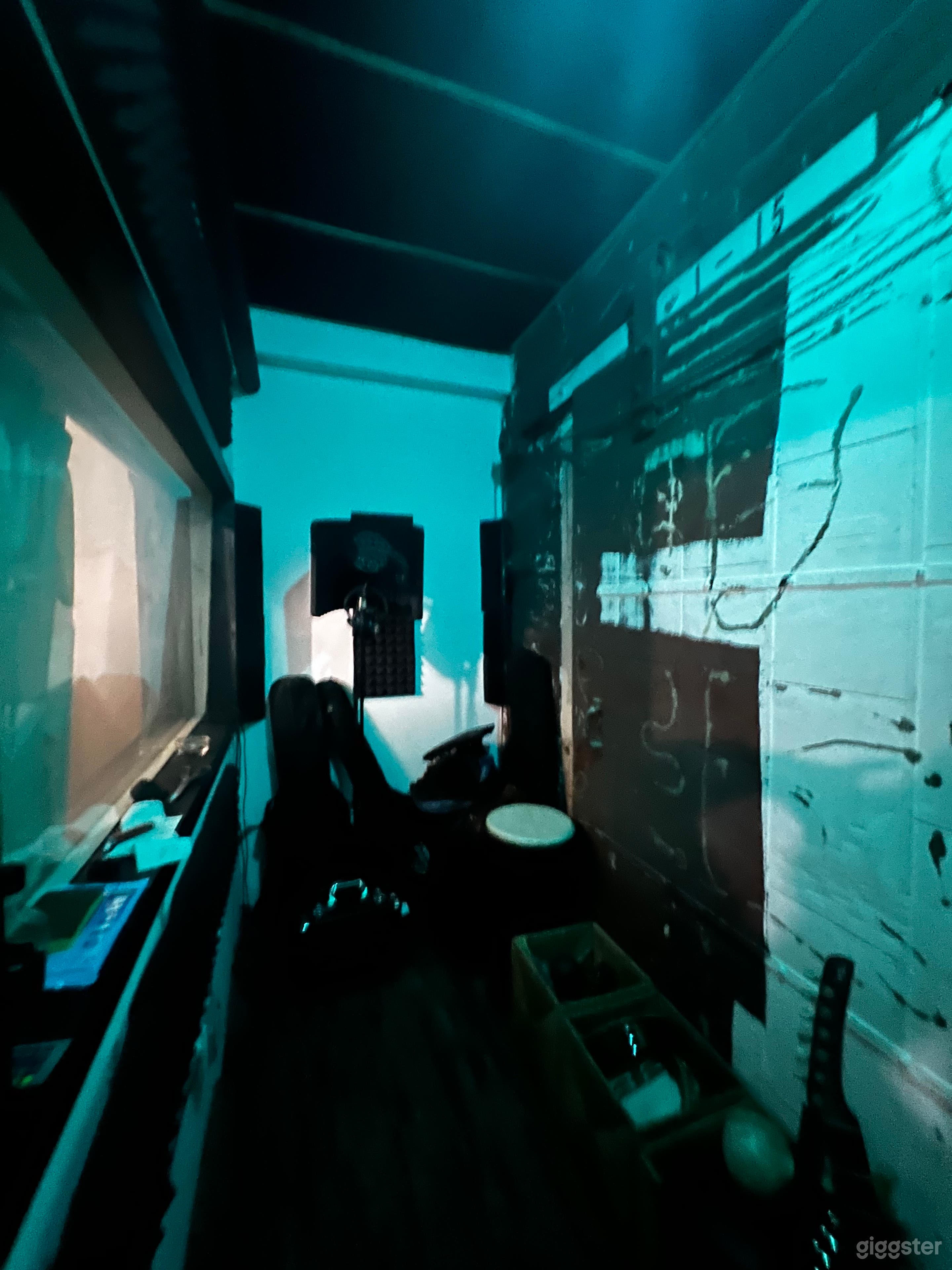 Premiere Sound Design, Recording &amp; Mixing Room Photo 4