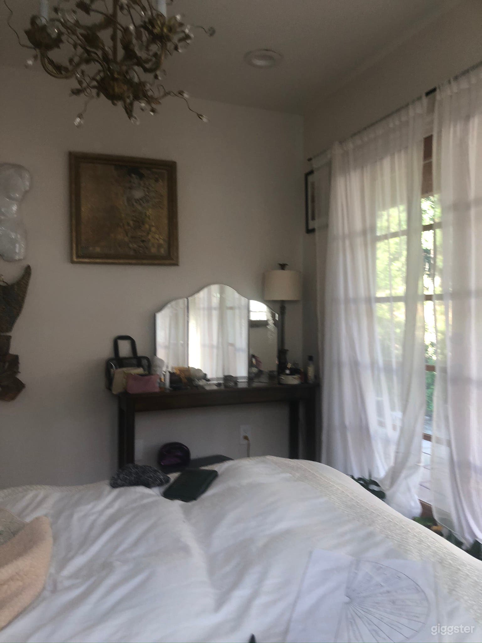 Magical bright charming 1924 Spanish cottage  Photo 2