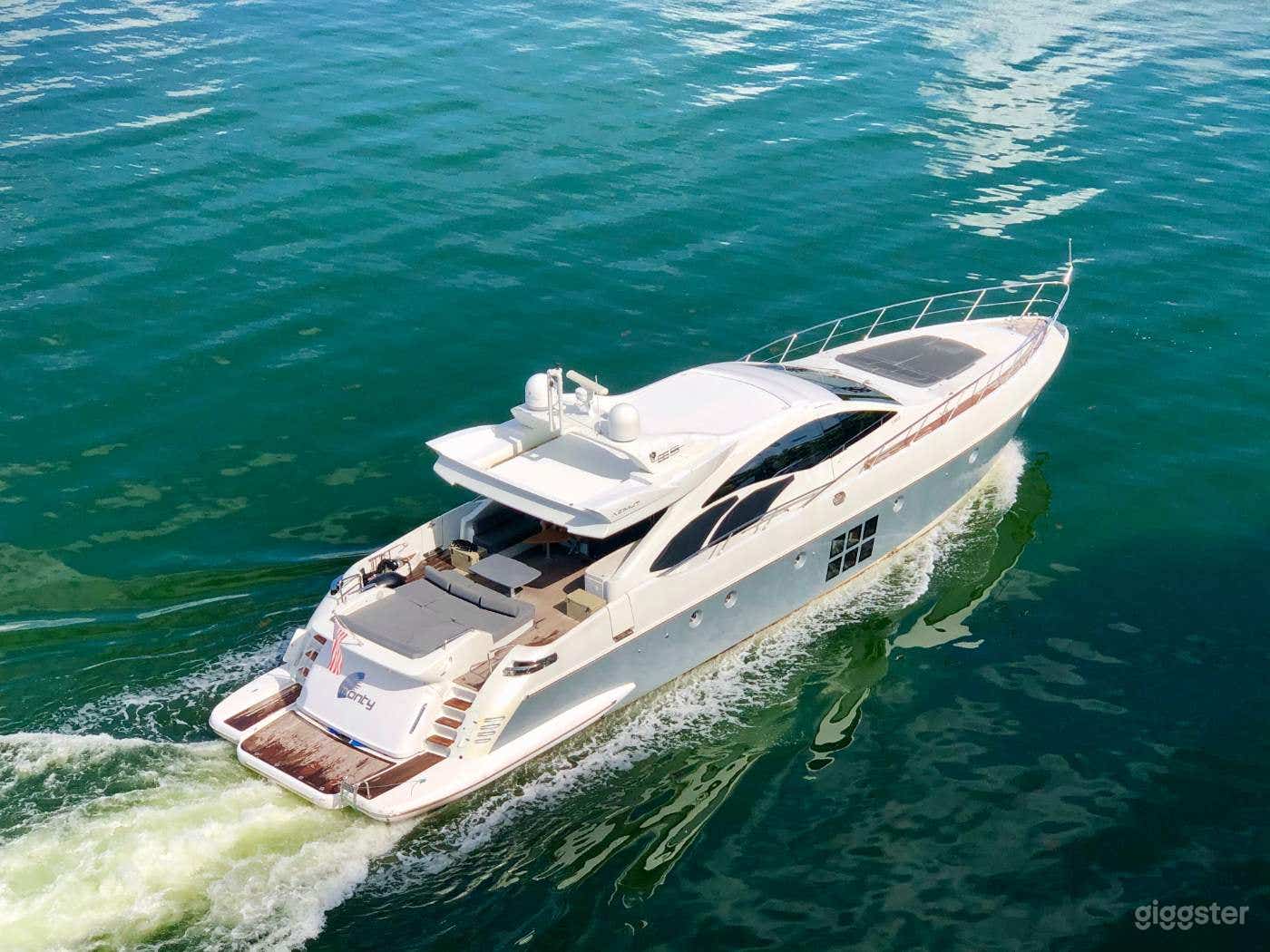 90' AZIMUT YACHT Photo 1