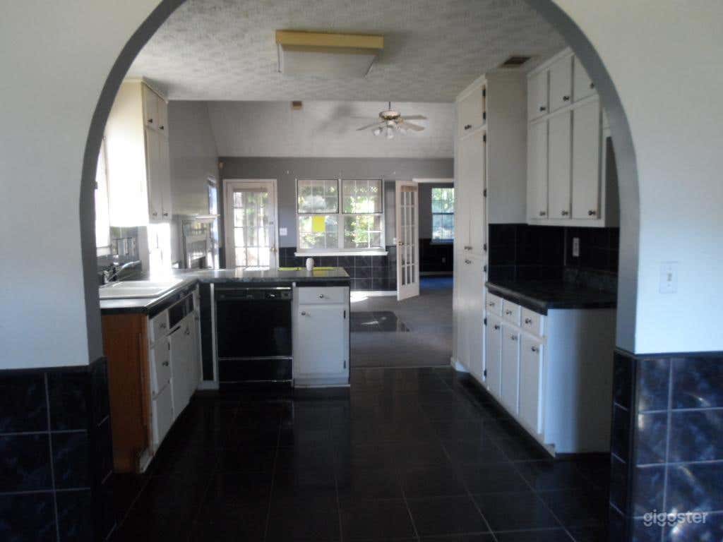 Welcoming House in Jonesboro Photo 2