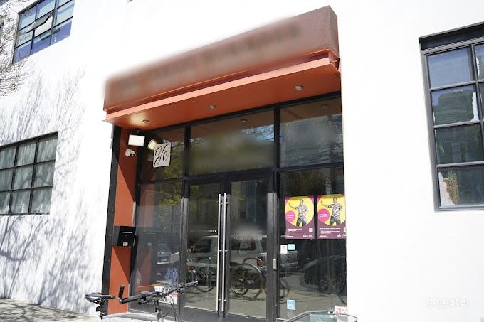 Studio LP (Bright, Clean Feel Dance Studio) Photo 4