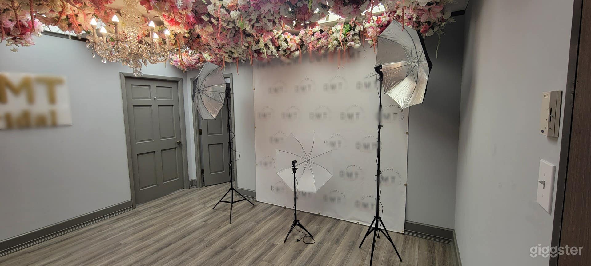 Studio Gallery in Jacksonville  Photo 1