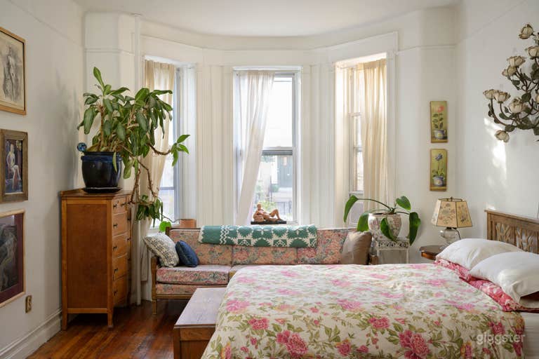  Historic Brooklyn Townhouse & Garden, 2 Full Floors 3000sqft 