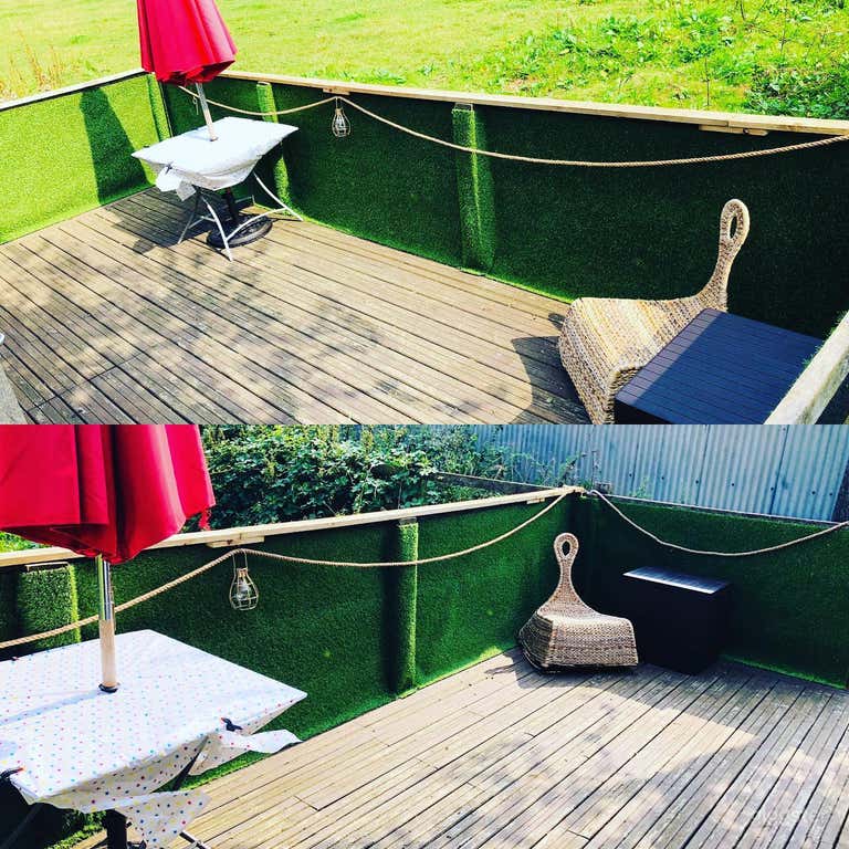  Spacious Outside Deck and Patio for Barbecue Party 