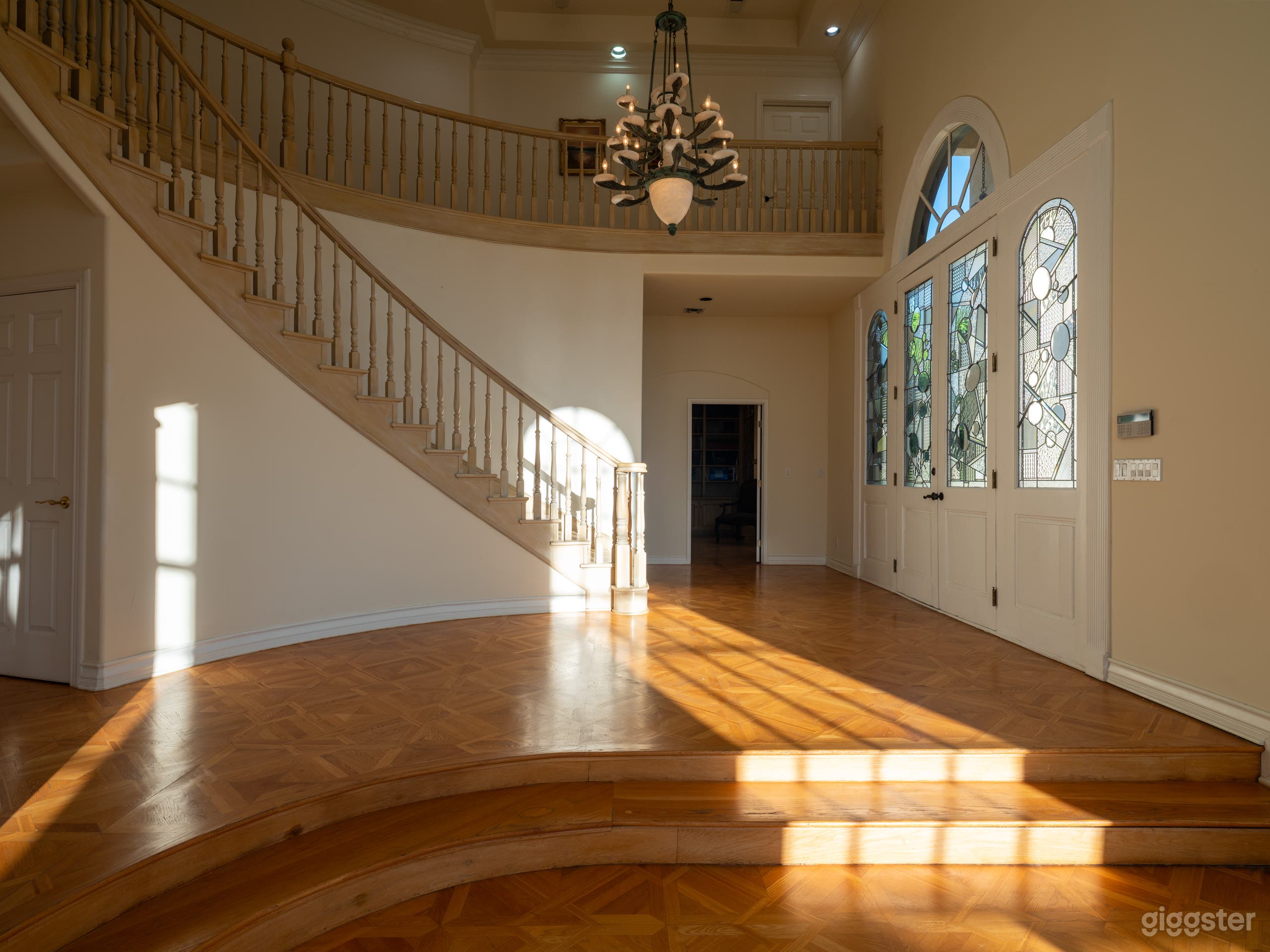 Italian Villa Estate w/ Grand Foyer, Balustrades + Pool/Spa Photo 3