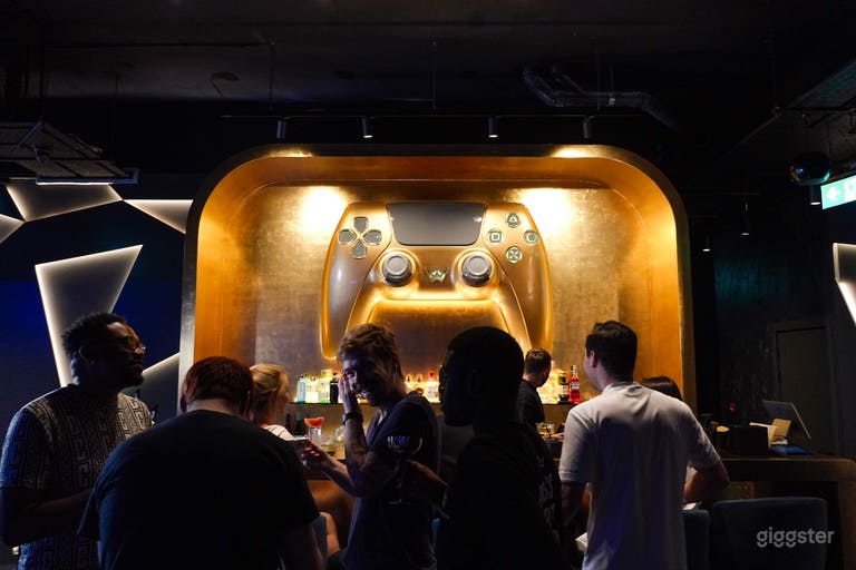  Entertainment Venue with Semi Secluded Lounges 