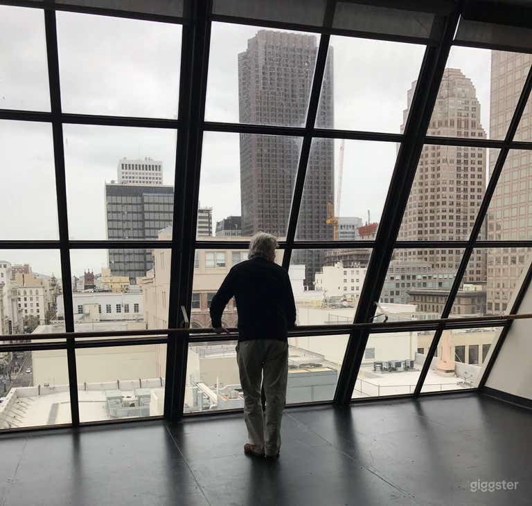  Studio 8DE - Multi-Use Studio 