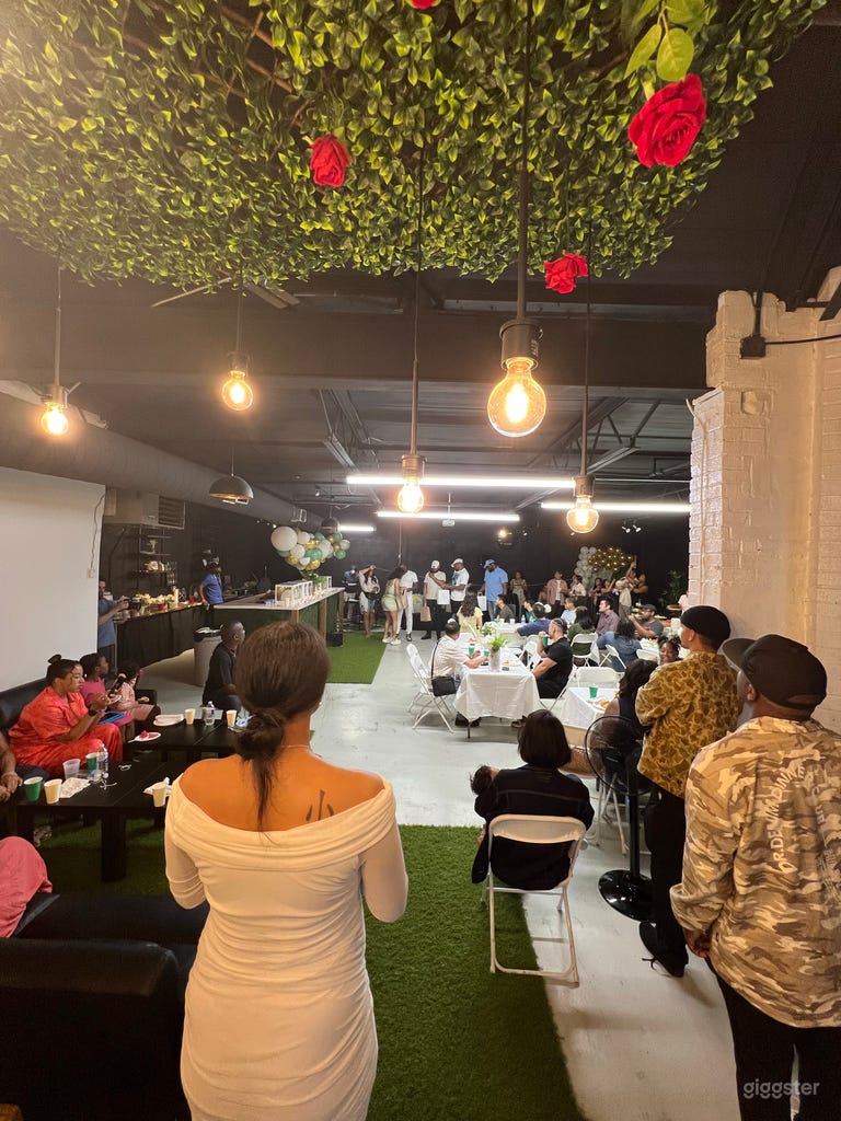  Clean Canvass Creatives 