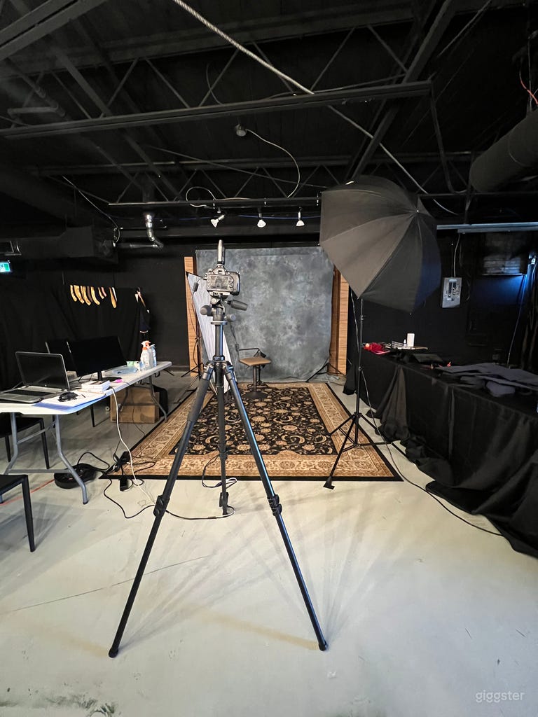  Clean Canvass Creatives 